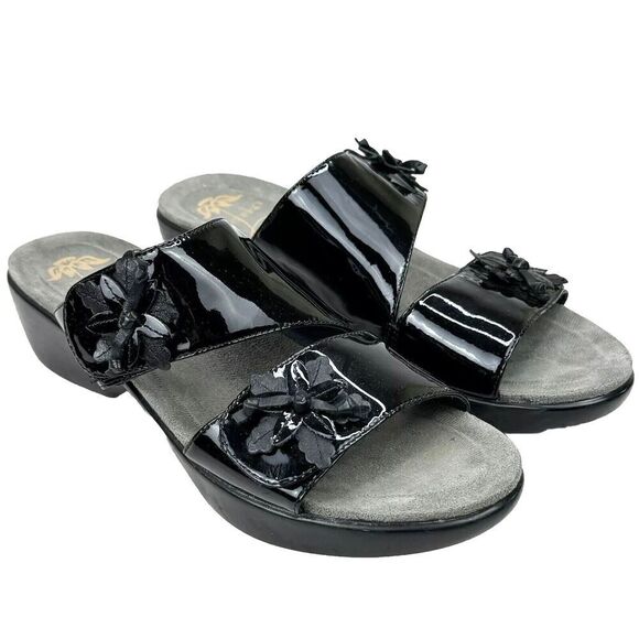 Dansko Sandals Eu 40 Black Donna Patent Leather Slip On Adjustable Double Strap - Picture 1 of 14